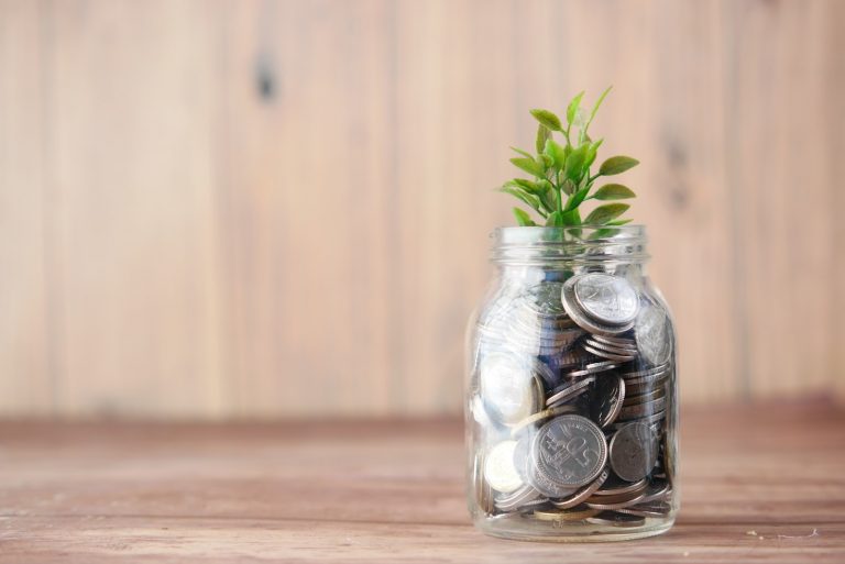 How to Align Your Finances with Your Lifestyle Goals
